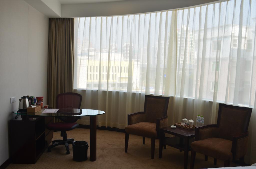 Zhuhai Platinum Holiday Hotel Cameră foto